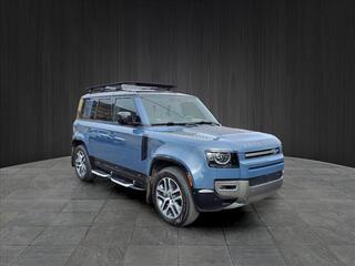 2022 Land Rover Defender