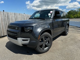 2025 Land Rover Defender