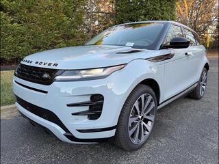 2025 Land Rover Range Rover Evoque