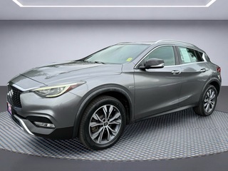 2017 Infiniti QX30