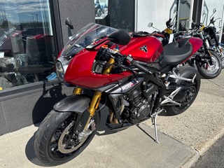 2022 Triumph Speed Trpl