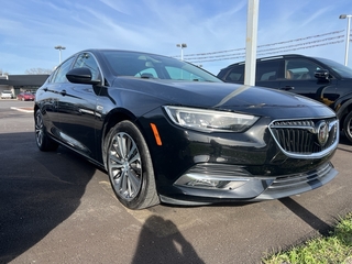 2018 Buick Regal Sportback