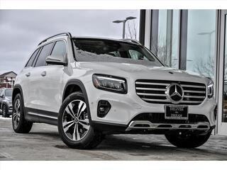 2026 Mercedes-Benz Glb