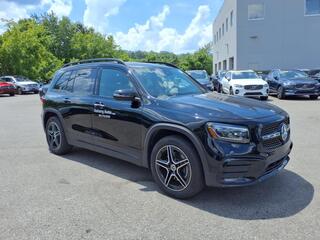 2025 Mercedes-Benz Glb