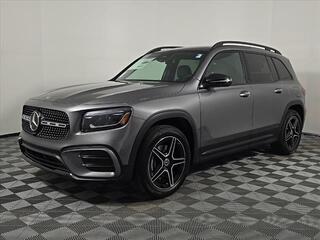 2025 Mercedes-Benz Glb