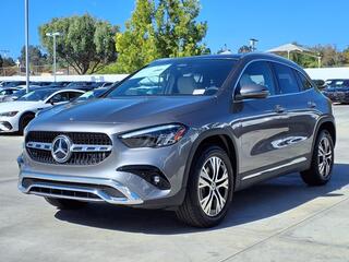 2025 Mercedes-Benz Gla