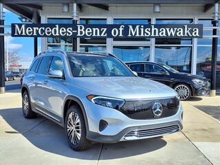 2025 Mercedes-Benz Eqb