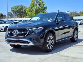 2025 Mercedes-Benz Glc