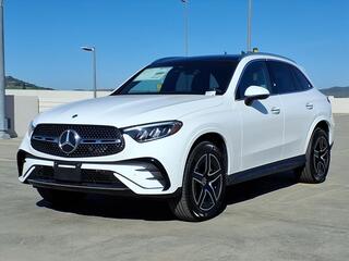2026 Mercedes-Benz Glc