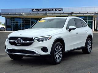 2024 Mercedes-Benz Glc