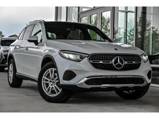 2026 Mercedes-Benz Glc