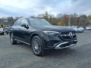 2024 Mercedes-Benz Glc