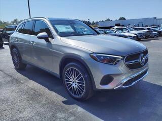 2024 Mercedes-Benz Glc