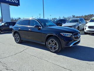 2026 Mercedes-Benz Glc