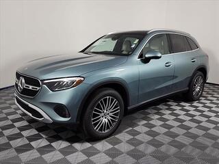 2025 Mercedes-Benz Glc