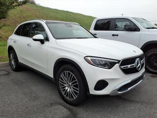 2024 Mercedes-Benz Glc