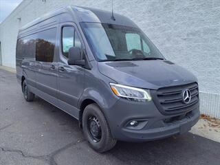 2025 Mercedes-Benz Sprinter