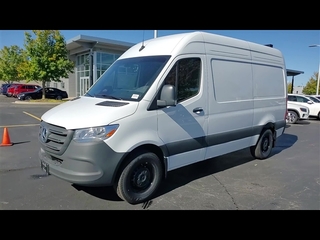 2025 Mercedes-Benz Sprinter