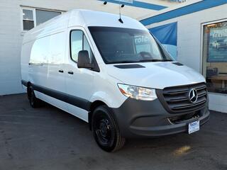 2025 Mercedes-Benz Sprinter
