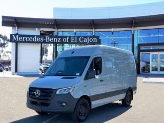 2025 Mercedes-Benz Esprinter