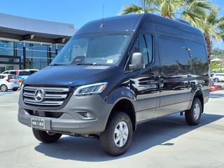 2025 Mercedes-Benz Sprinter