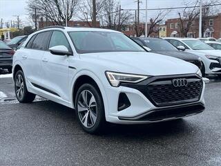 2024 Audi Q8 e-tron