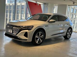 2024 Audi Q8 e-tron