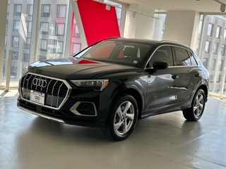 2022 Audi Q3