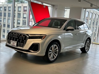 2025 Audi Q7