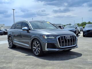 2021 Audi SQ7
