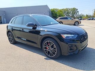 2023 Audi SQ5