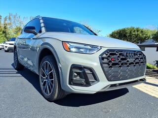 2022 Audi SQ5