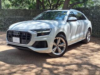 2022 Audi Q8