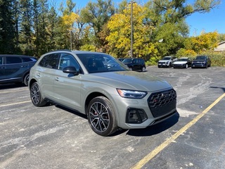 2023 Audi SQ5
