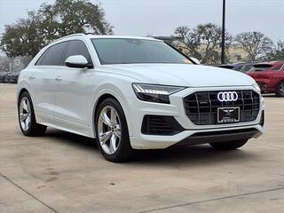 2023 Audi Q8