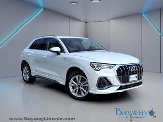 2023 Audi Q3