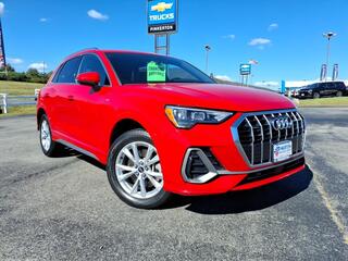 2022 Audi Q3