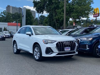 2022 Audi Q3