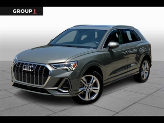 2022 Audi Q3
