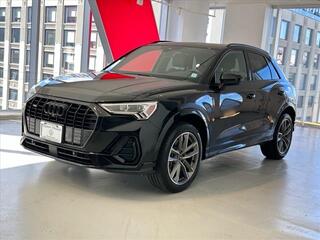 2022 Audi Q3