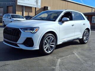 2022 Audi Q3