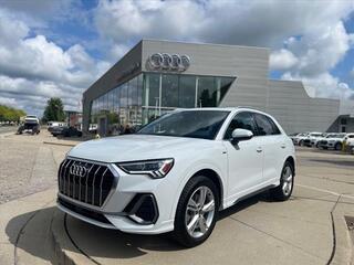 2022 Audi Q3