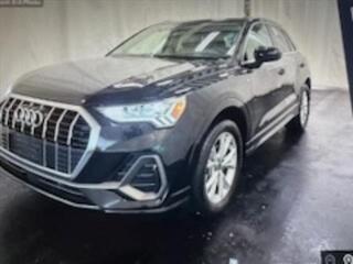 2022 Audi Q3