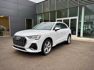 2022 Audi Q3