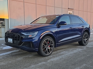 2021 Audi Q8