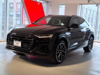 2023 Audi Q8