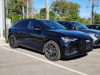 2021 Audi Q8