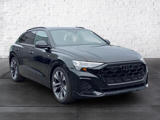 2025 Audi Q8