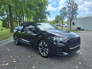 2025 Audi Q8