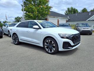 2025 Audi Q8